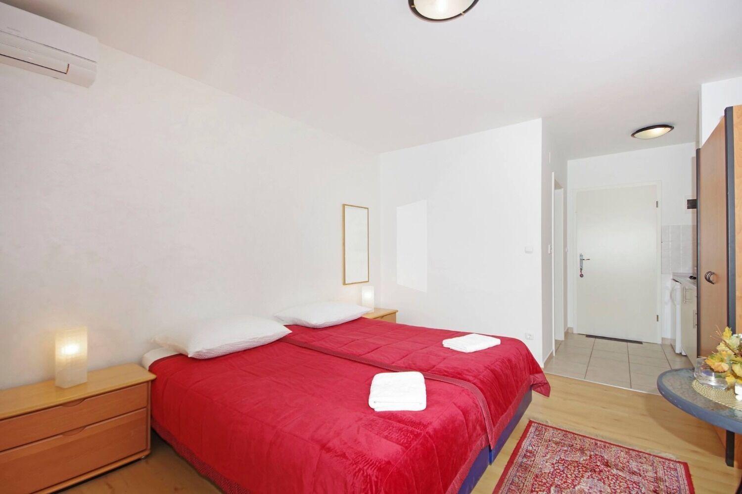 Apartments Javi - Free Private Parking トロギール エクステリア 写真